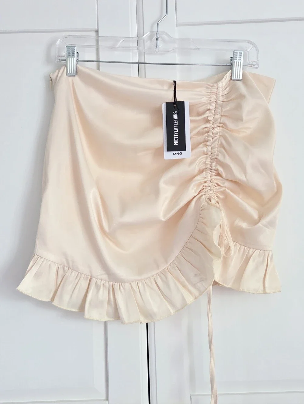 Lemon Satin Ruffled Mini Skirt - Picture 4 of 9